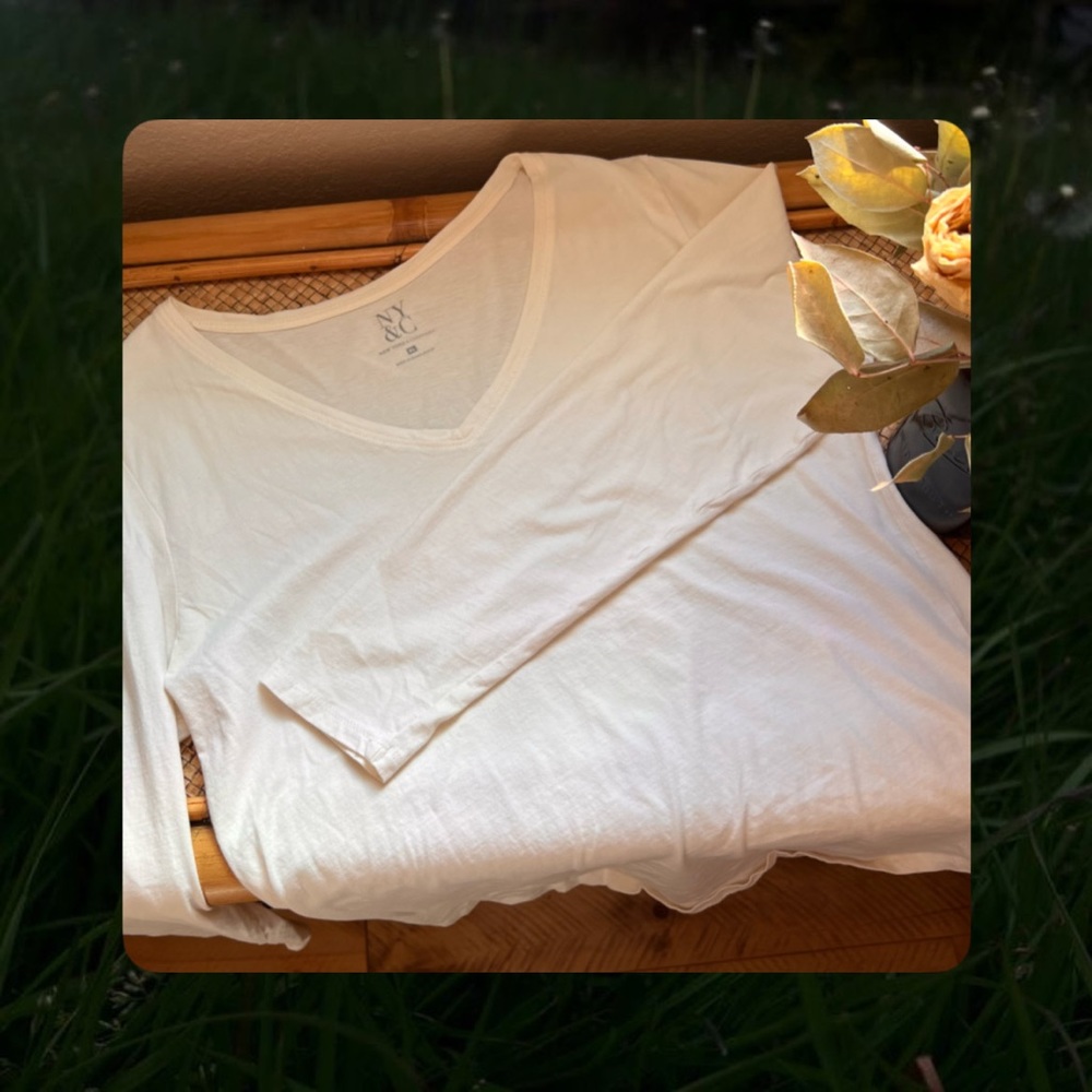 ✪✪✪ Off-White V-Neck Long Sleeve
